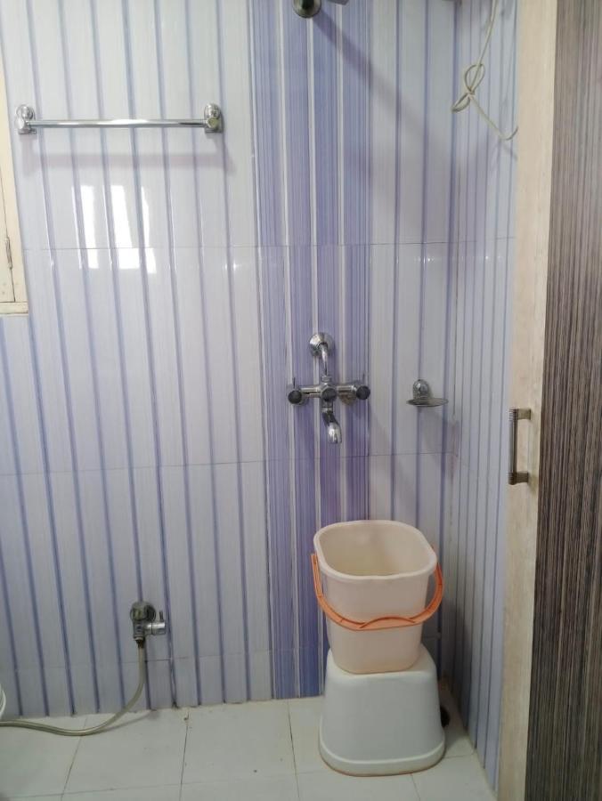Hotel Chandrawali By Wb Inn Ballia ภายนอก รูปภาพ