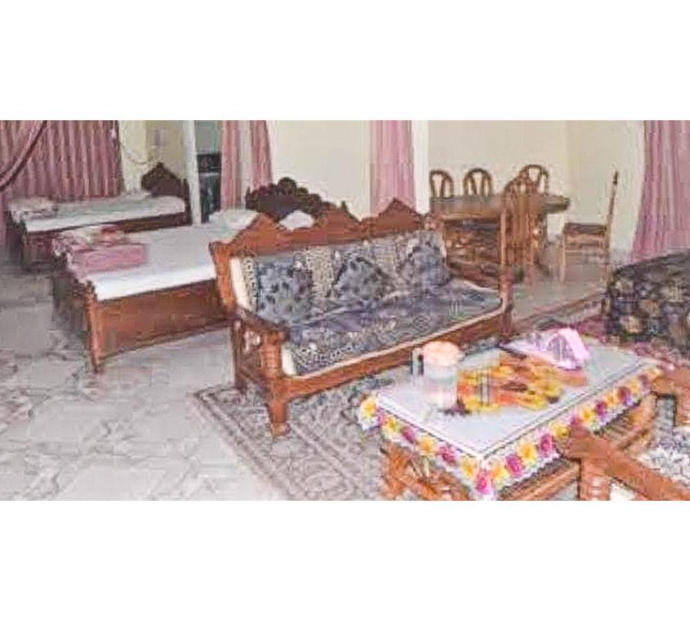Hotel Chandrawali By Wb Inn Ballia ภายนอก รูปภาพ