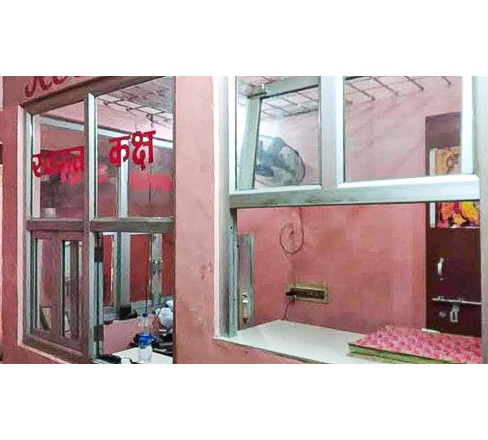 Hotel Chandrawali By Wb Inn Ballia ภายนอก รูปภาพ
